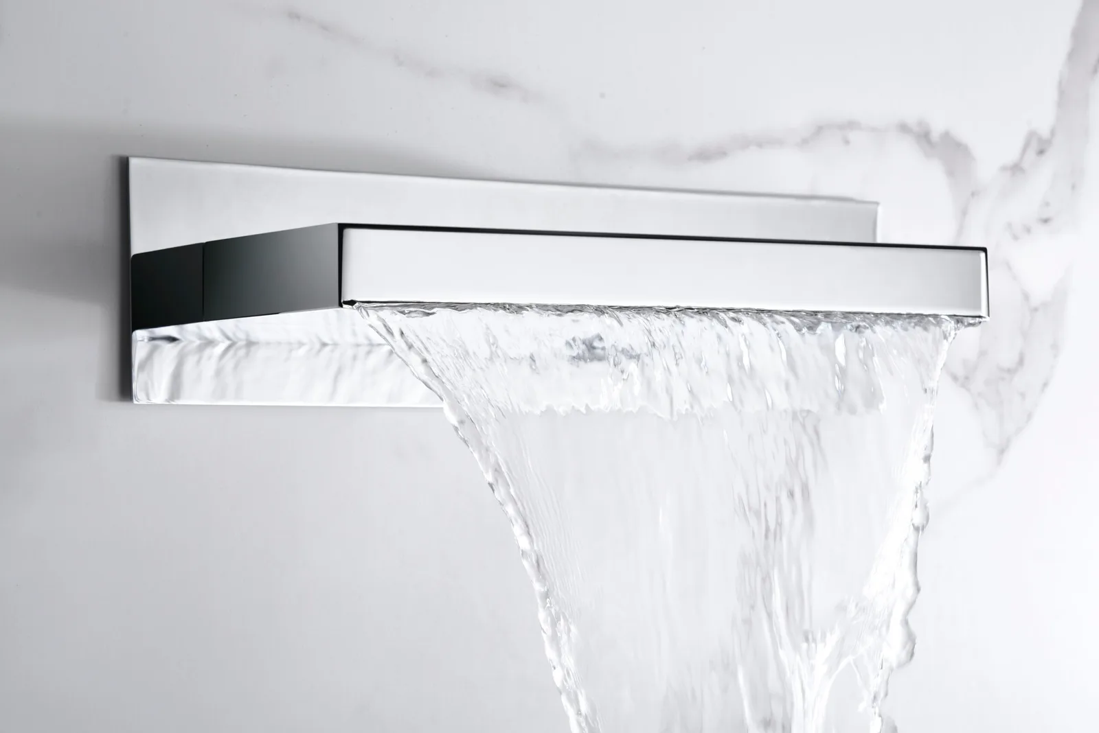 Pomme de douche cascade RDF002